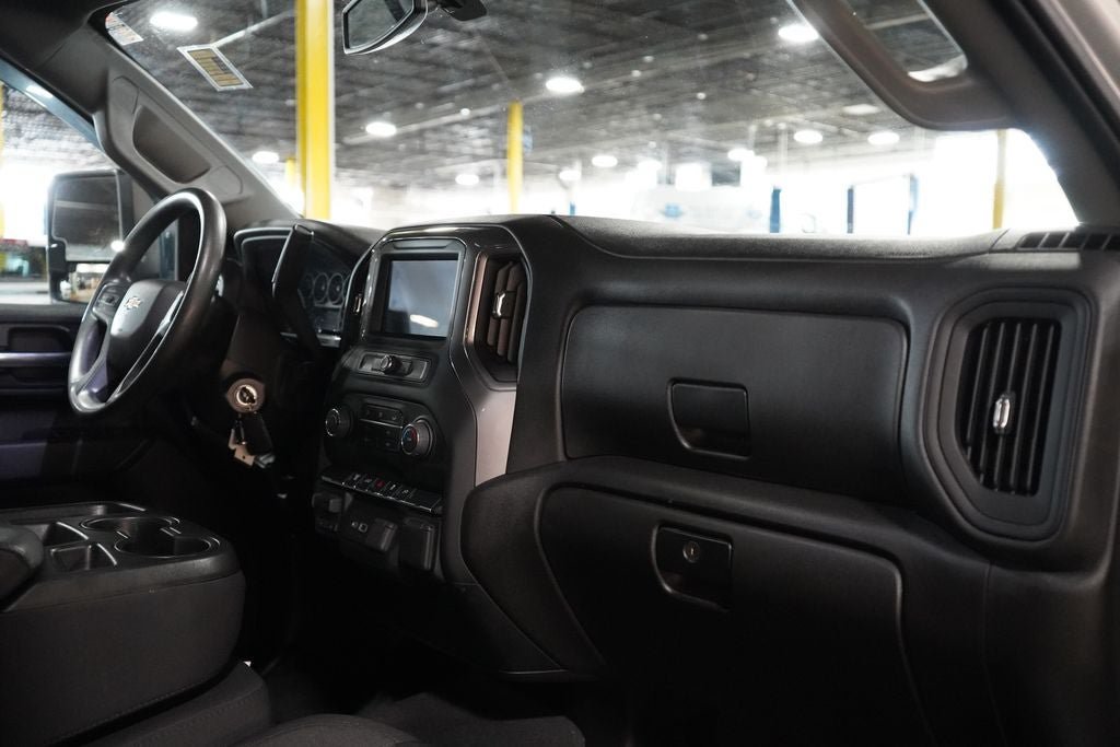 Used 2022 Chevrolet Silverado 2500 Custom w/ Custom Value Package AWD/4WD image 31