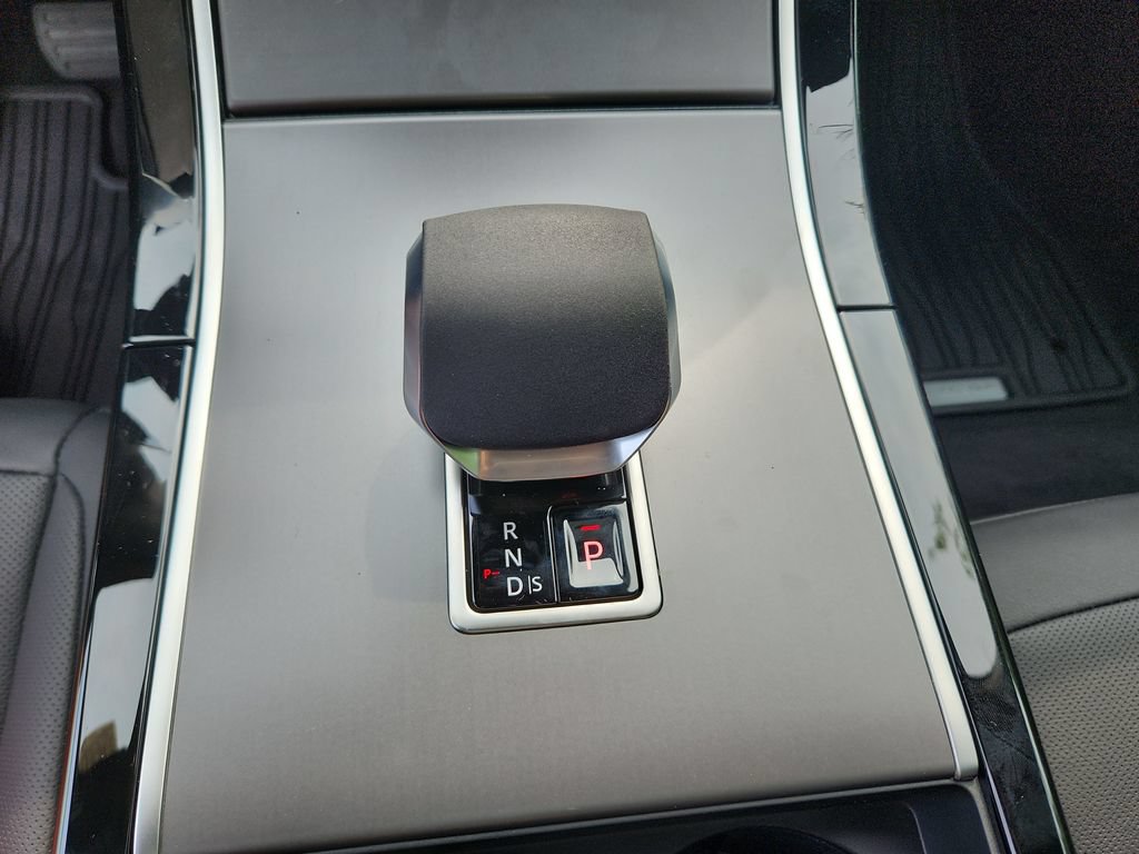 New 2026 Land Rover Range Rover Evoque S AWD/4WD image 16