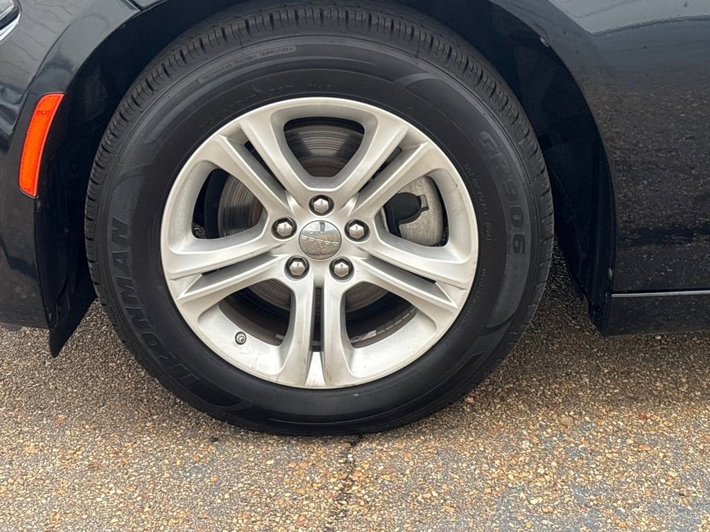 Used 2023 Dodge Charger SXT image 22