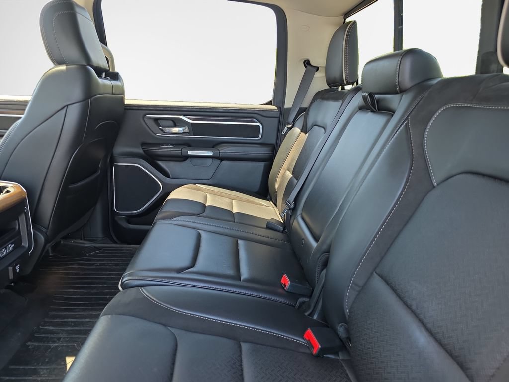 Used 2022 RAM 1500 Laramie AWD/4WD image 24