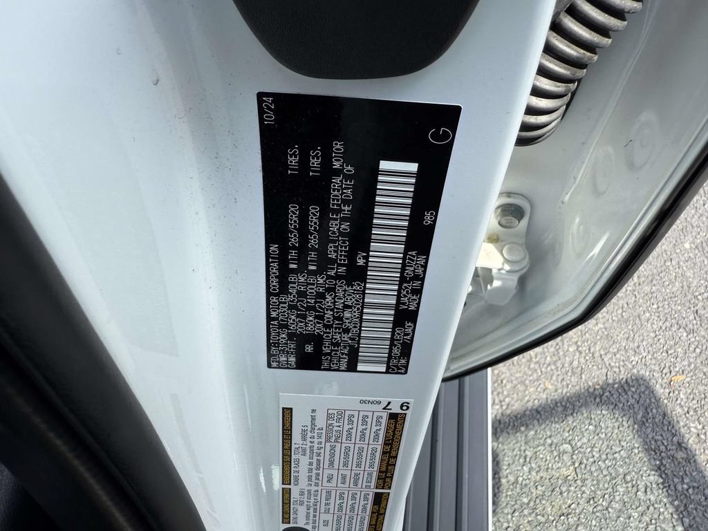 Used 2024 Lexus GX 550 w/ Accessory Package (2T) AWD/4WD image 33