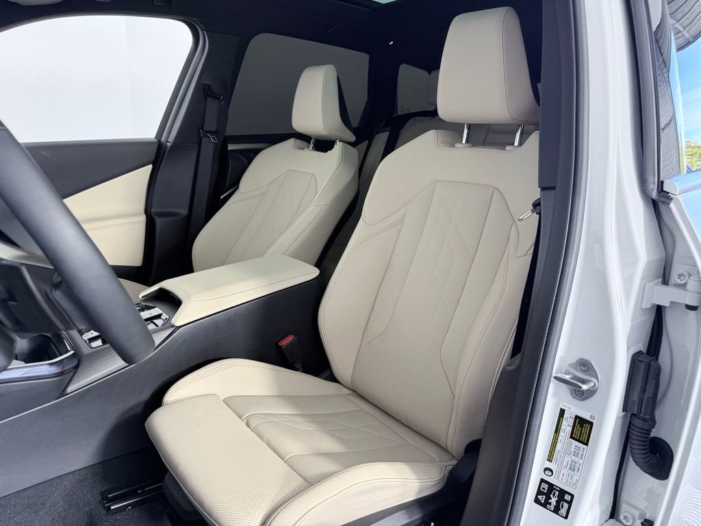 Used 2025 BMW X3 xDrive30i w/ Convenience Package image 11