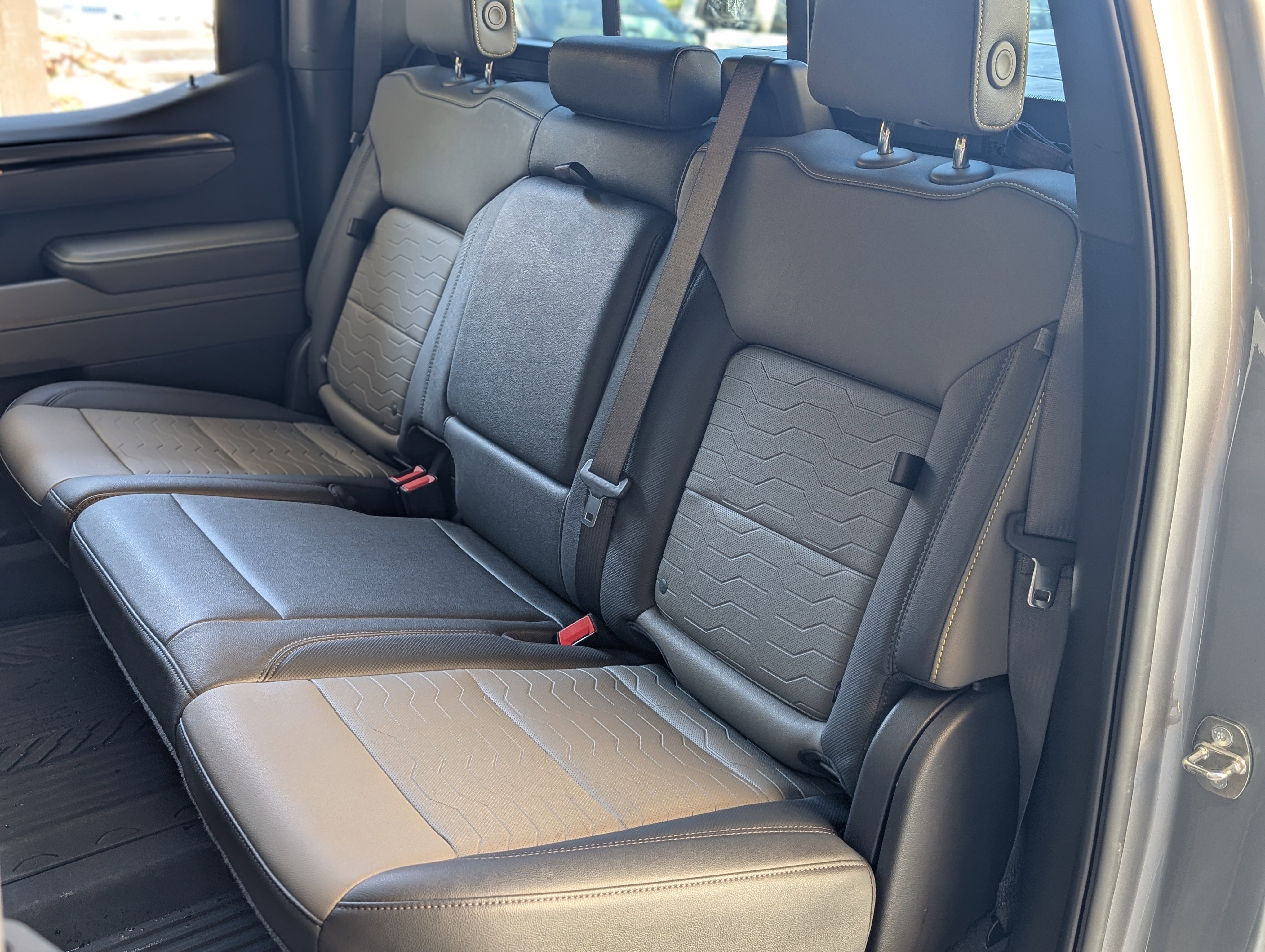 Used 2024 Chevrolet Silverado 1500 ZR2 w/ ZR2 Bison Edition image 17