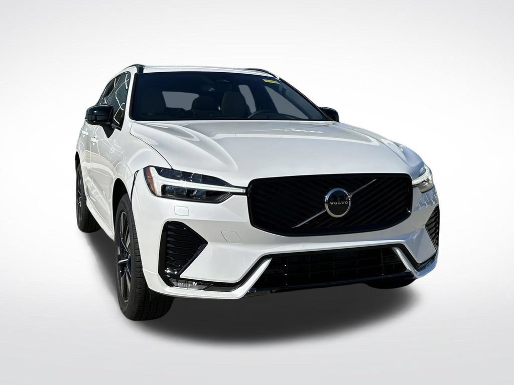 New 2026 Volvo XC60 B5 Core w/ Climate Package PRO