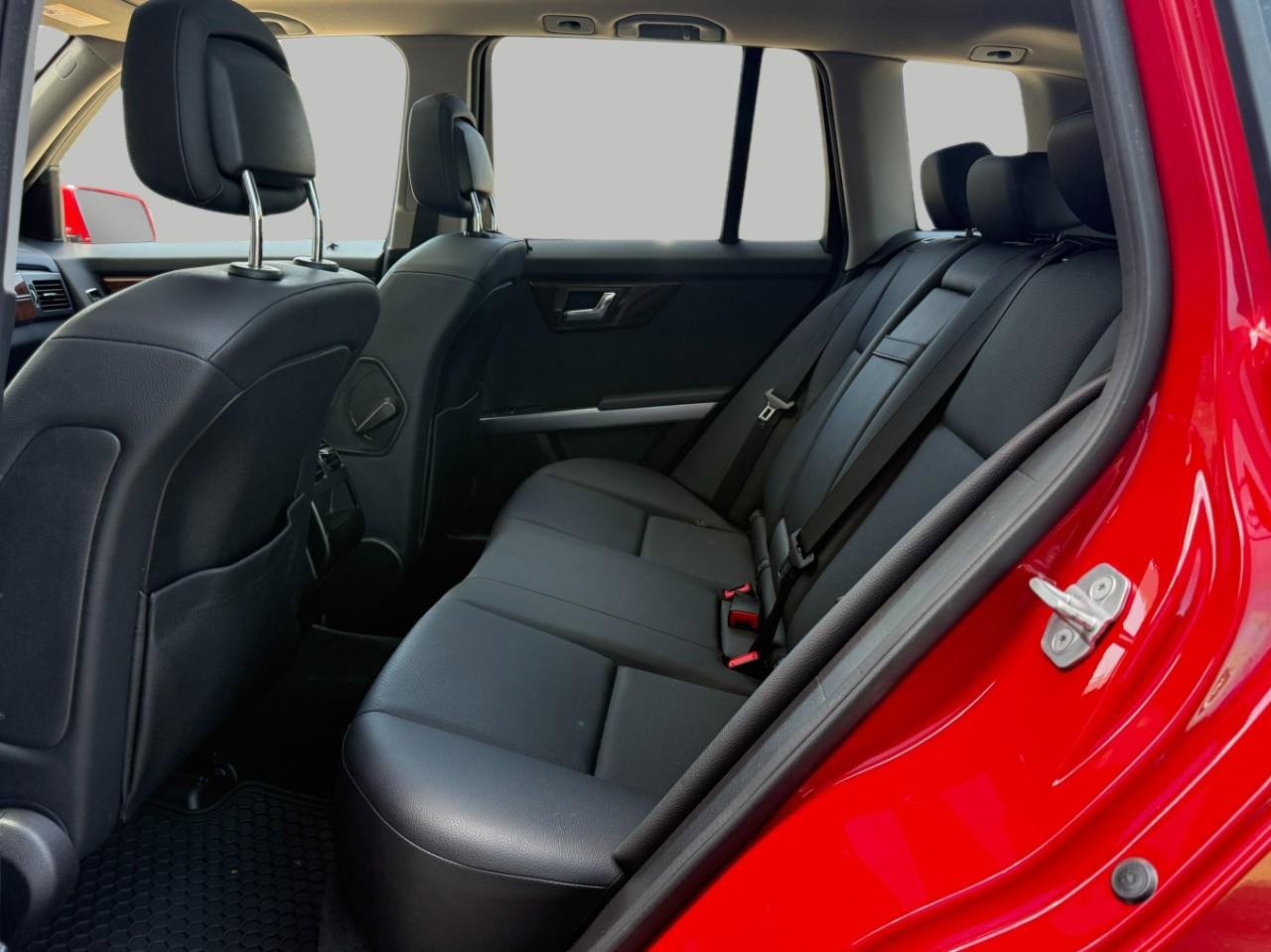 Used 2011 Mercedes-Benz GLK 350 4MATIC image 19