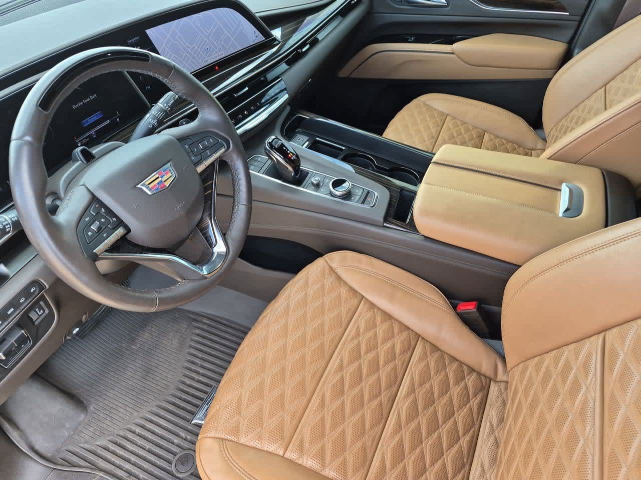Used 2024 Cadillac Escalade ESV Sport w/ LPO, ONYX Package AWD/4WD image 2