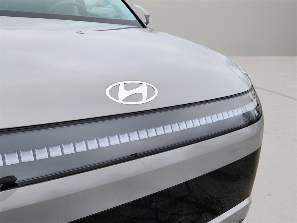 New 2026 Hyundai Ioniq 9 SEL image 9