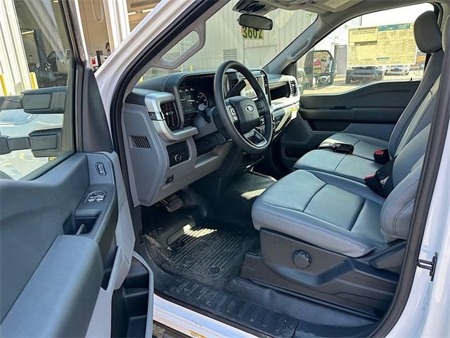 New 2025 Ford F550 XL image 11