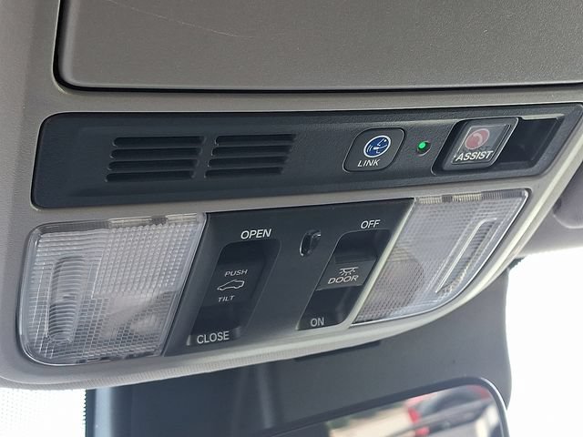 Used 2019 Honda Pilot Touring image 26