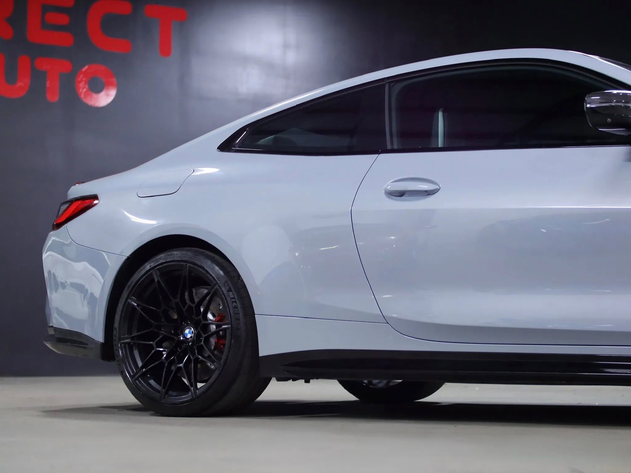 Used 2021 BMW M4 Competition w/ M Carbon Exterior Package image 14