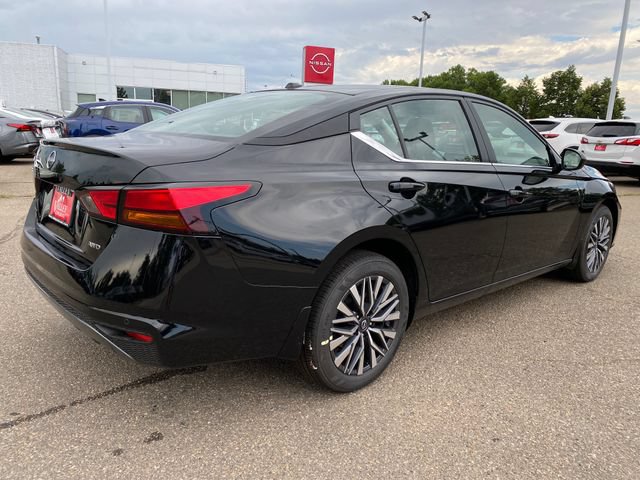 New 2026 Nissan Altima 2.5 SV AWD/4WD image 5
