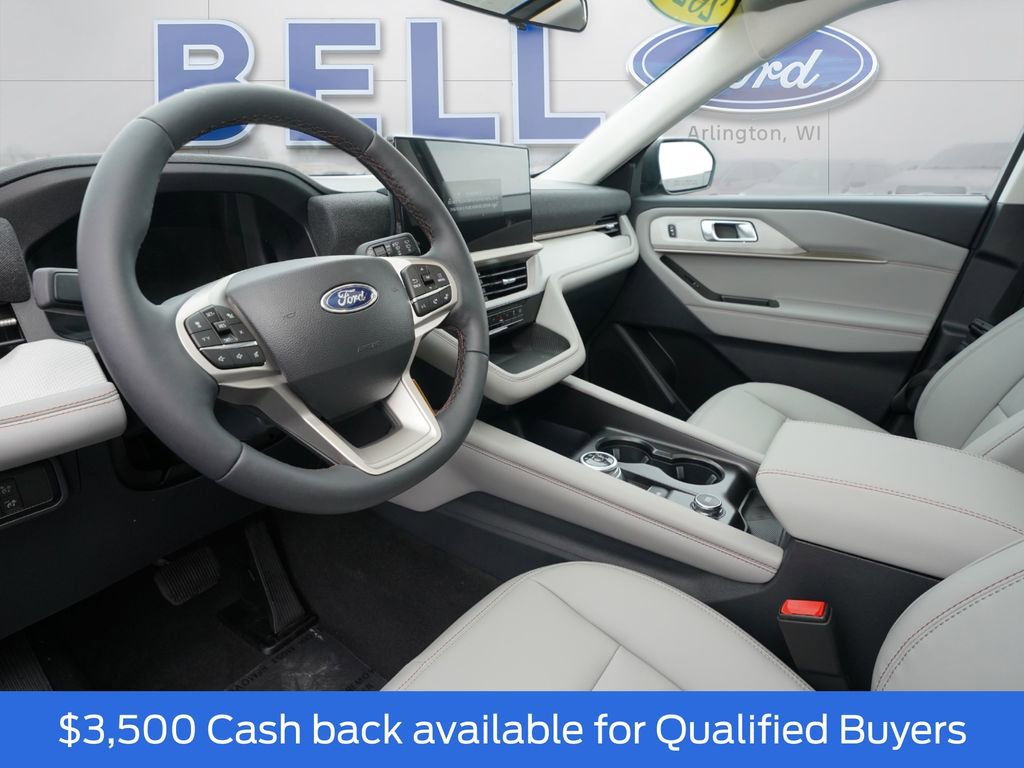 New 2026 Ford Explorer Active w/ Active Comfort Package image 28