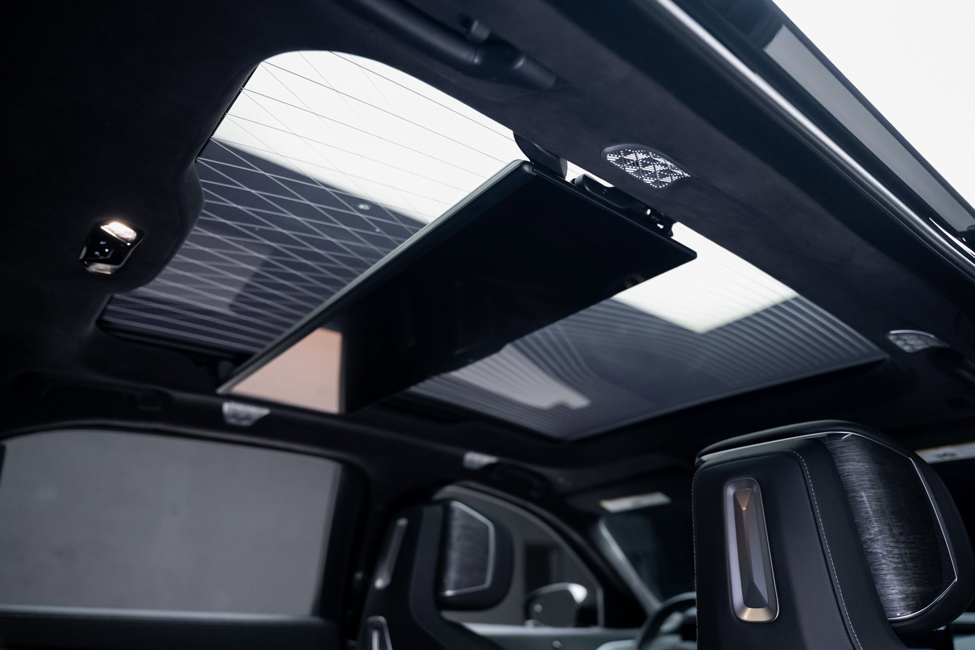 Used 2023 BMW i7 xDrive60 w/ Executive Package 2 image 69