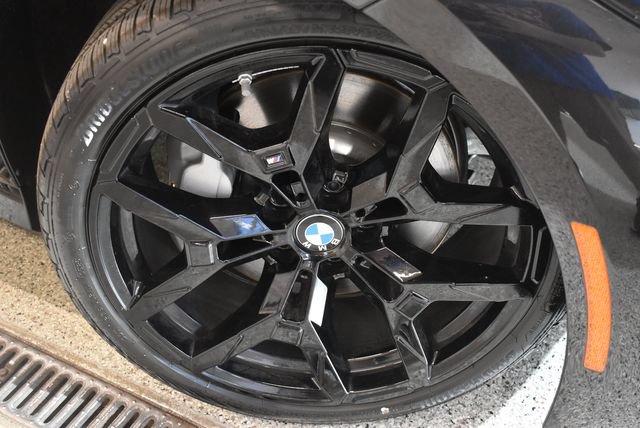 New 2026 BMW 330i xDrive Sedan w/ M Sport Package AWD/4WD image 29