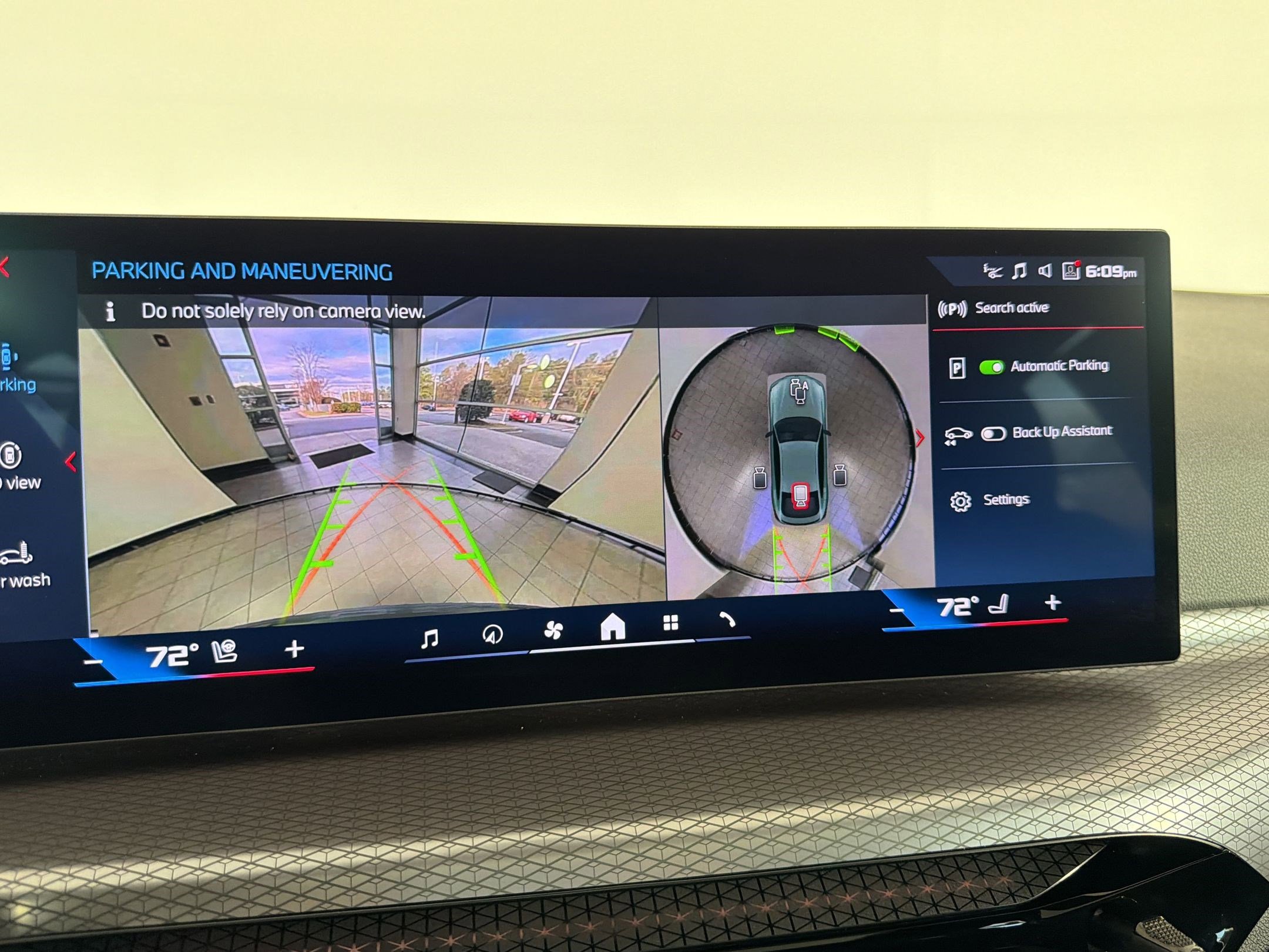 Certified 2026 BMW 440i xDrive w/ Premium Package image 29