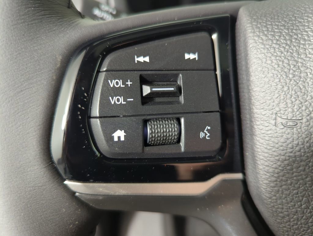 New 2026 Honda Odyssey Touring image 24