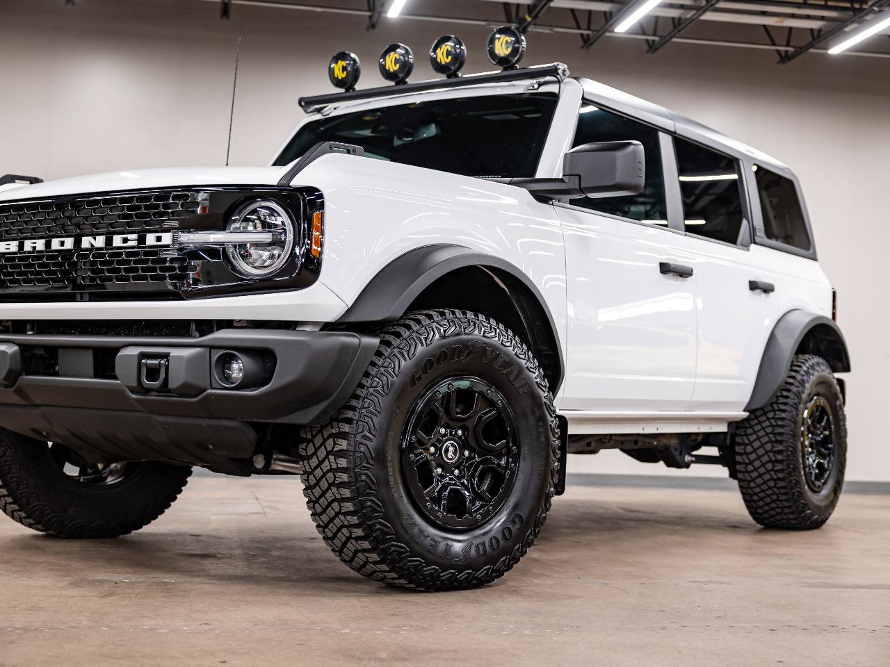 Used 2023 Ford Bronco Wildtrak AWD/4WD image 20