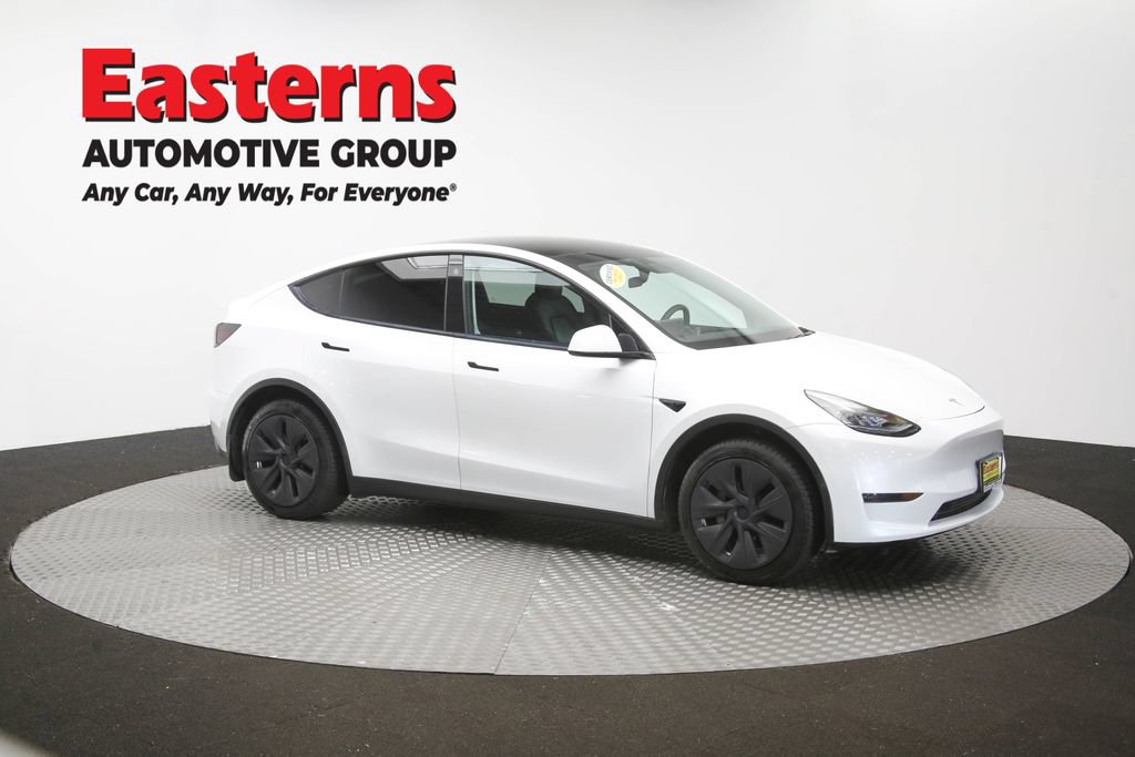 Used 2021 Tesla Model Y Long Range AWD/4WD image 43