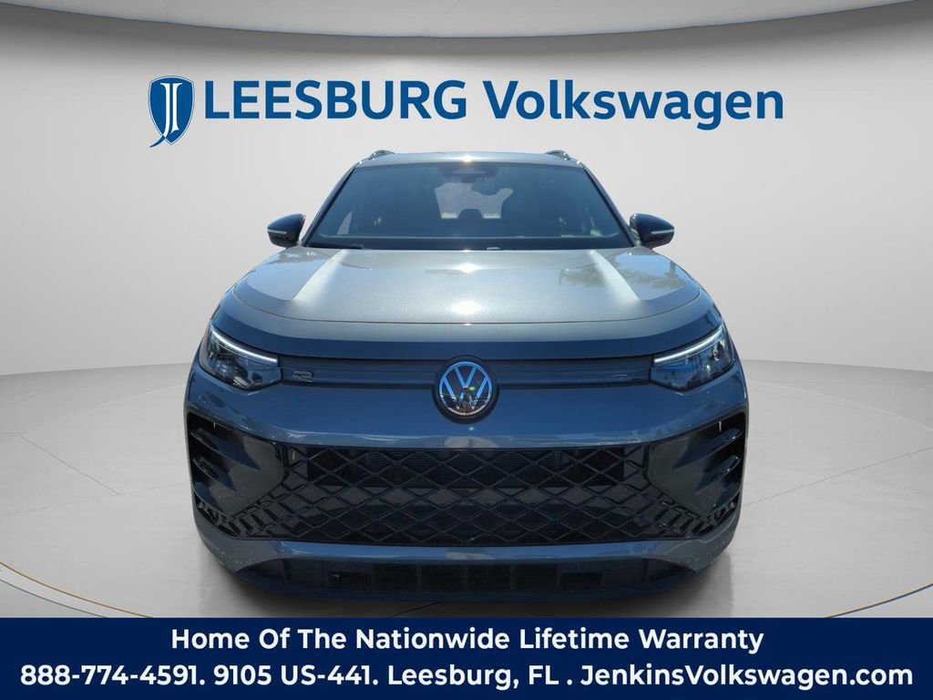 New 2026 Volkswagen Tiguan SE R-Line AWD/4WD image 15