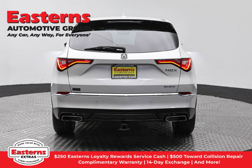 Used 2023 Acura MDX w/ Technology Package AWD/4WD image 7