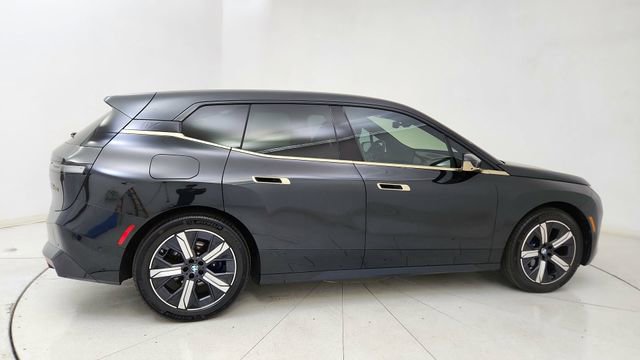 Used 2023 BMW iX M60 image 6