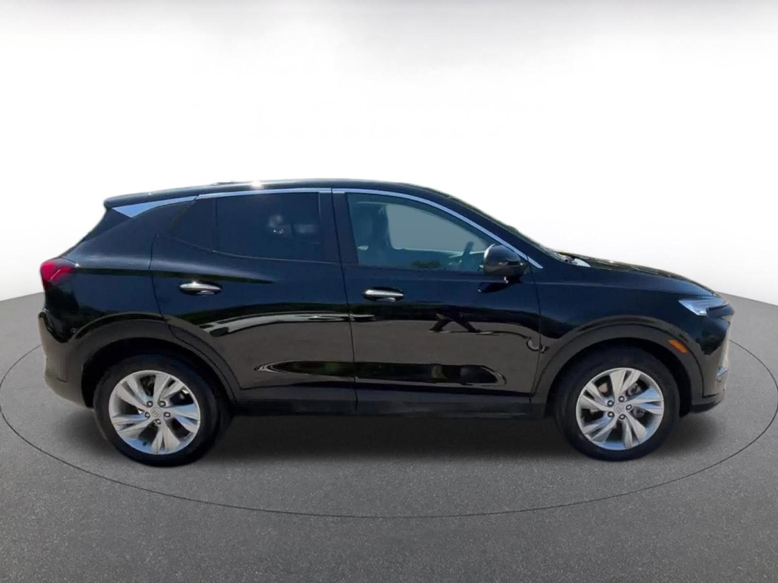 Used 2025 Buick Encore GX Preferred FWD image 16