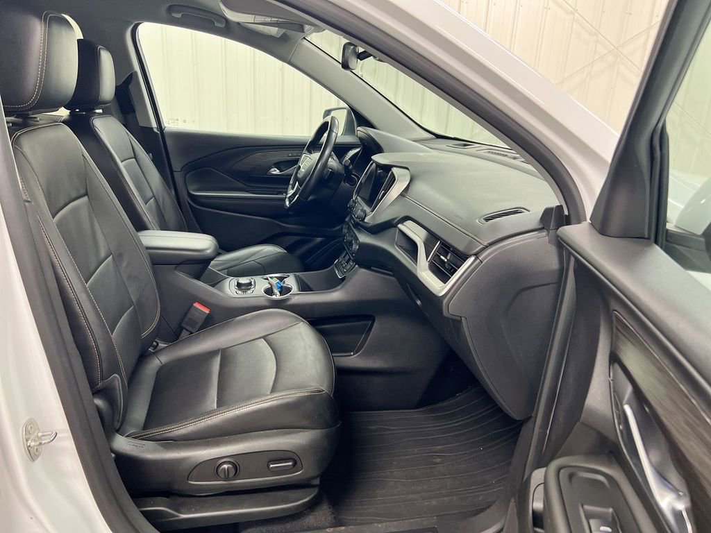 Used 2021 GMC Terrain SLT image 21