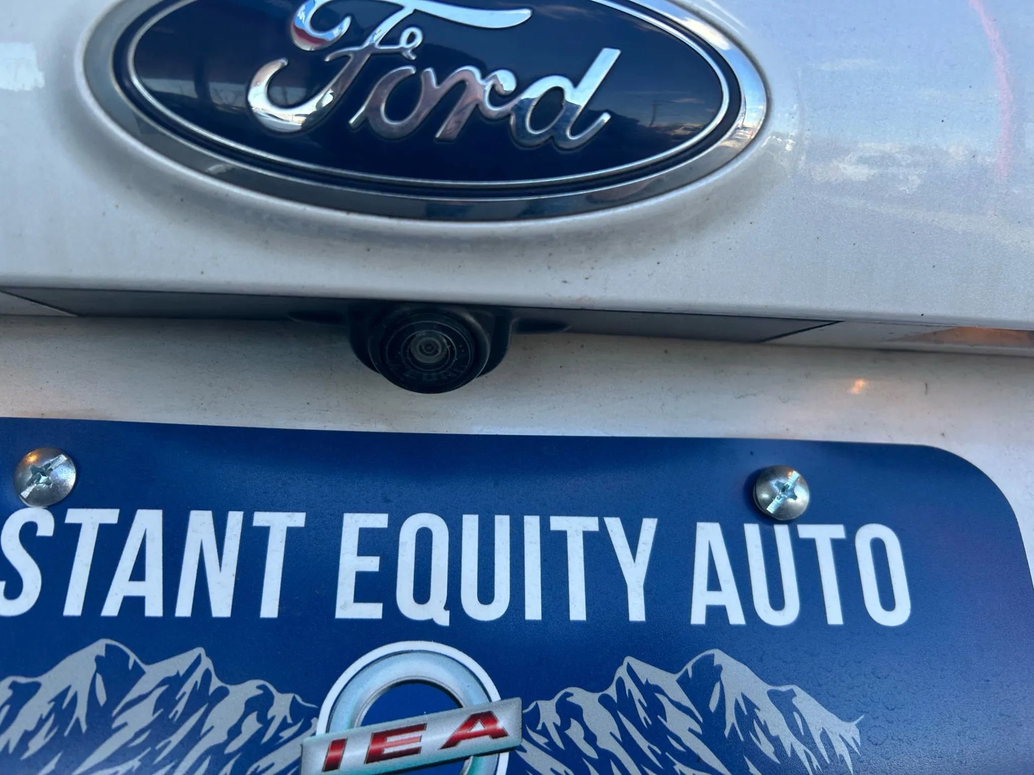 Used 2019 Ford Escape Titanium image 23