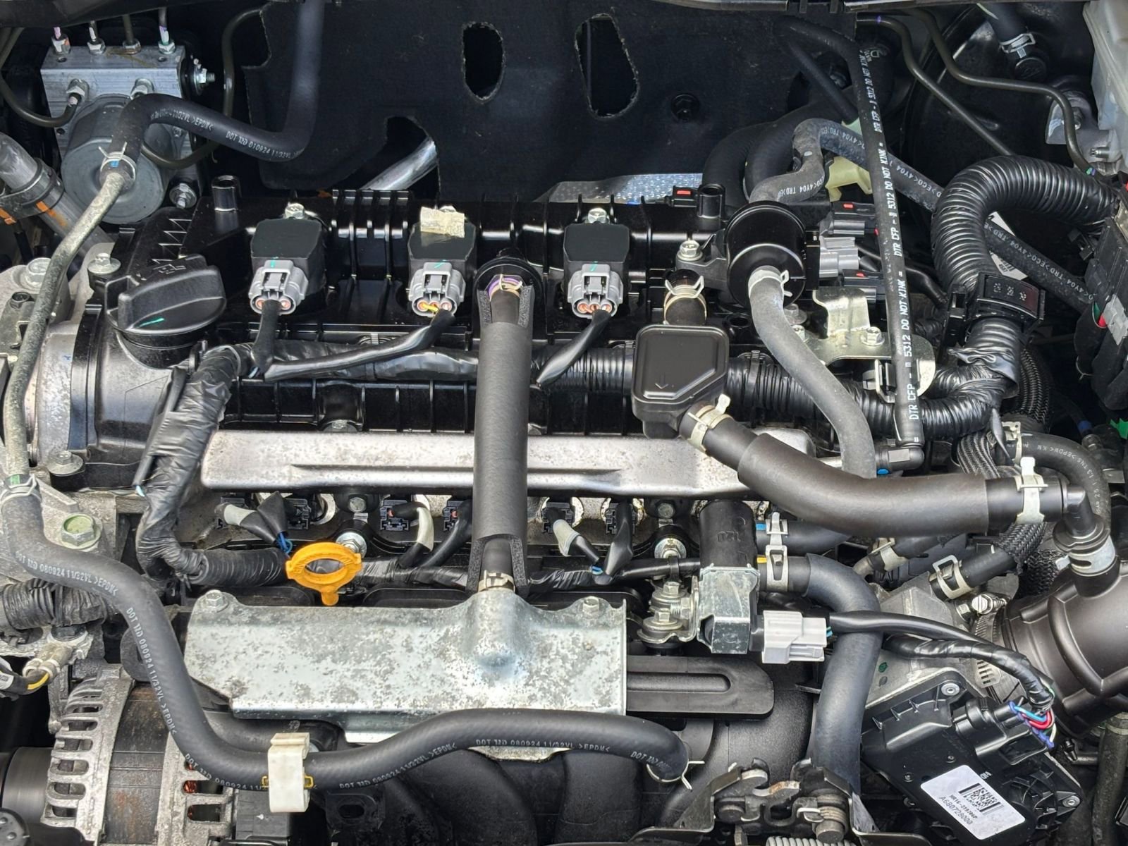 Used 2025 Nissan Versa SV FWD image 27