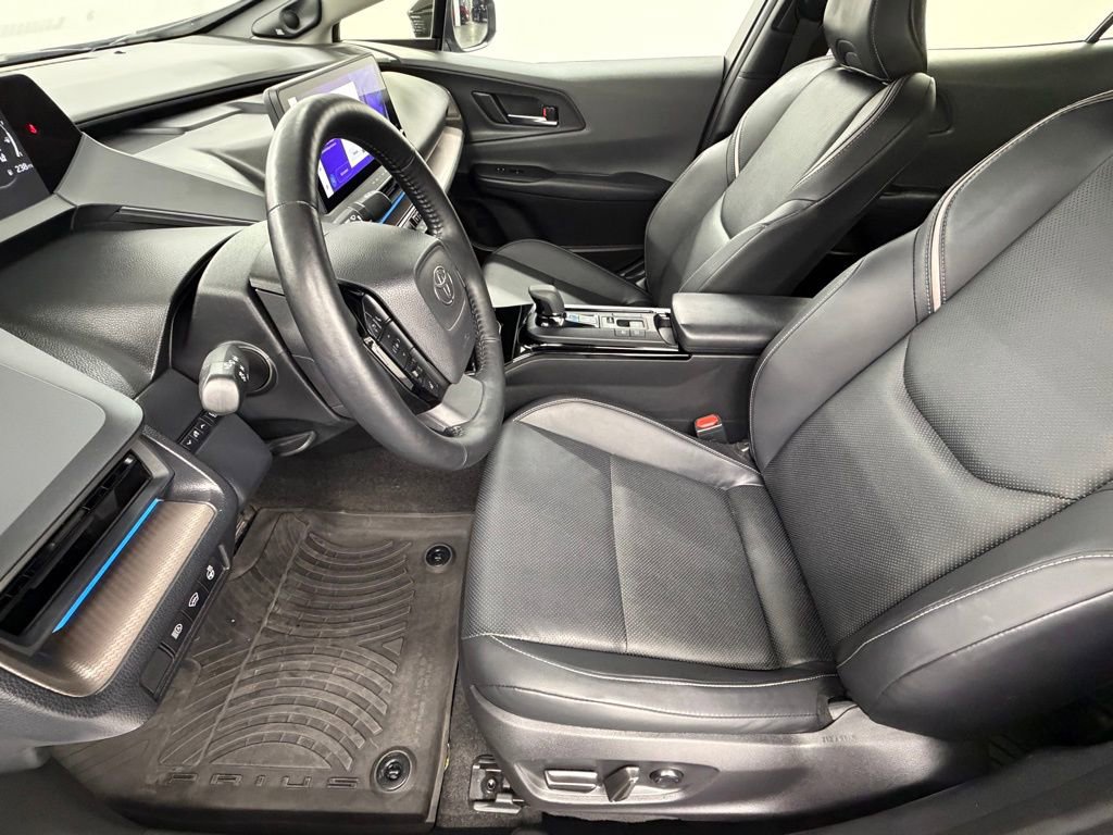 Used 2023 Toyota Prius Limited w/ Limited Premium Package image 21