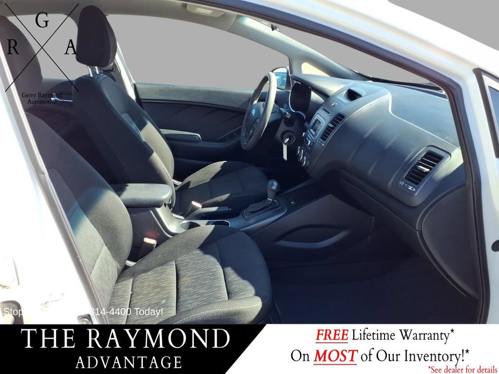 Used 2016 Kia Forte LX FWD image 9