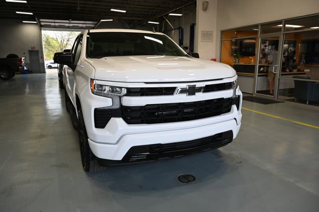 New 2026 Chevrolet Silverado 1500 RST w/ RST Select Package AWD/4WD image 3