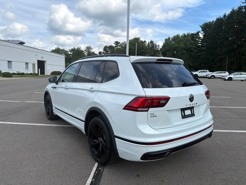 Used 2023 Volkswagen Tiguan SE R-Line FWD image 5