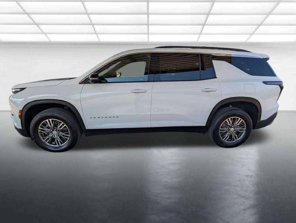 Used 2024 Chevrolet Traverse LT FWD image 28