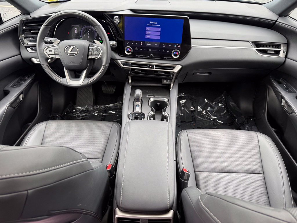 Used 2024 Lexus RX 350h w/ Accessory Package (Z1) AWD/4WD image 15