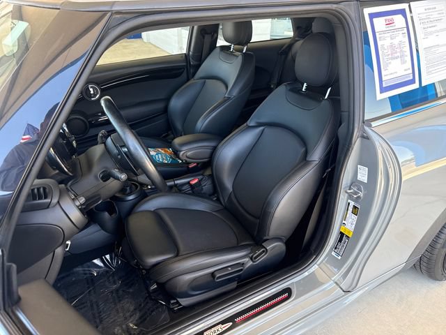 Used 2021 MINI Cooper John Cooper Works w/ 6.5" Touchscreen Package FWD image 9
