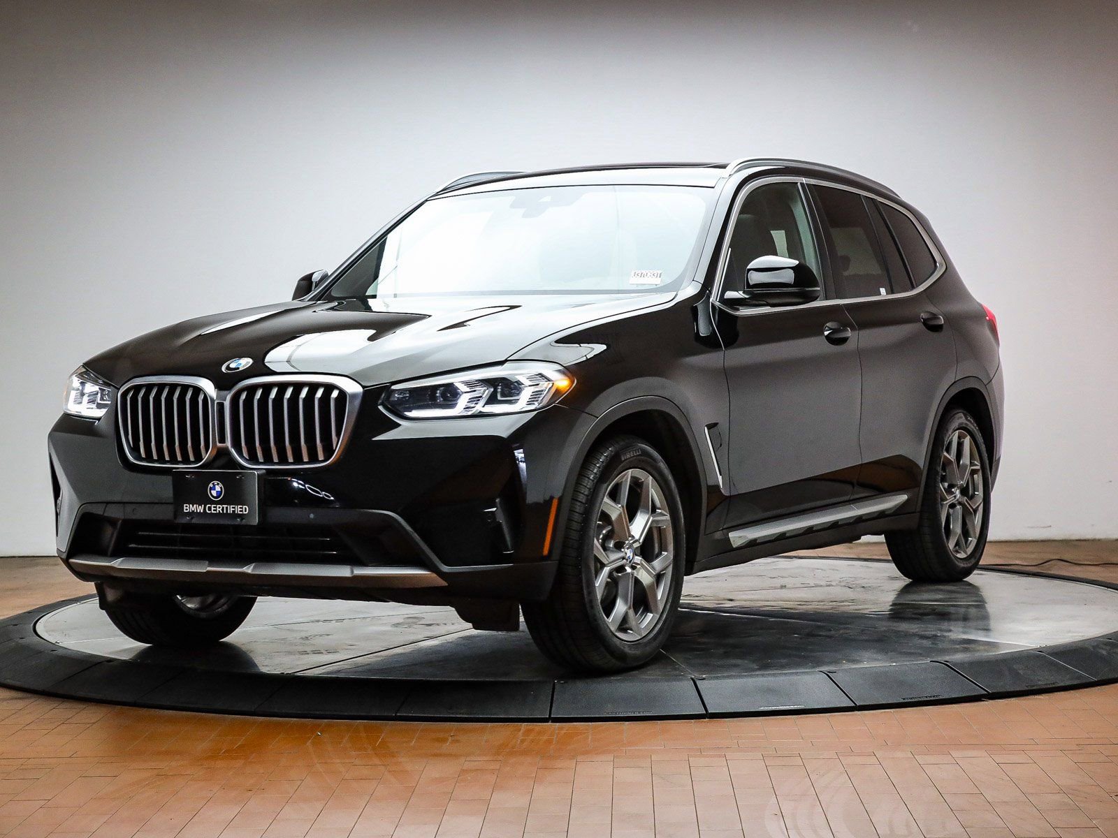 Certified 2023 BMW X3 xDrive30i w/ Premium Package image 1