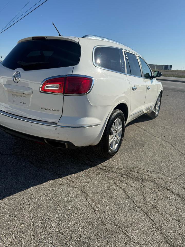 Used 2014 Buick Enclave Convenience image 4