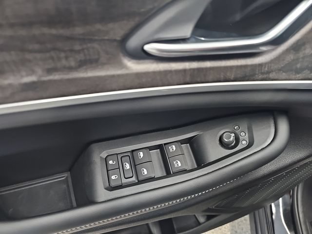 New 2026 Jeep Grand Cherokee Altitude AWD/4WD image 11