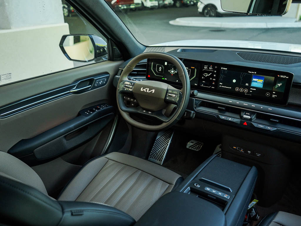 New 2026 Kia EV9 GT-Line AWD/4WD image 16