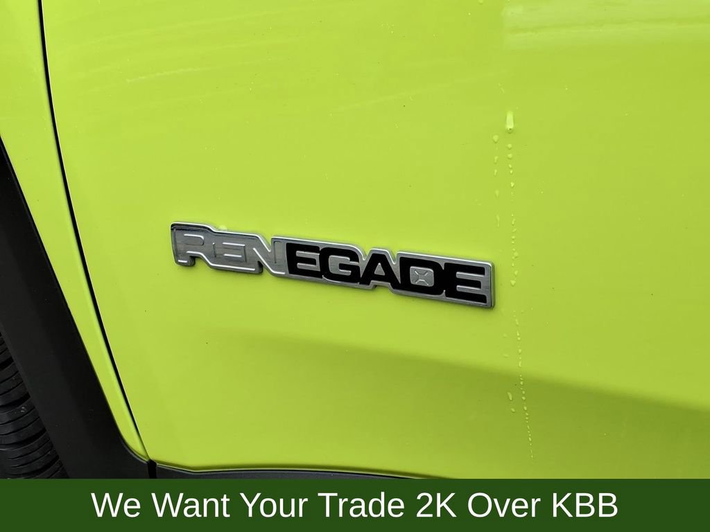 Used 2018 Jeep Renegade Limited w/ UConnect 8.4 Nav Group AWD/4WD image 29