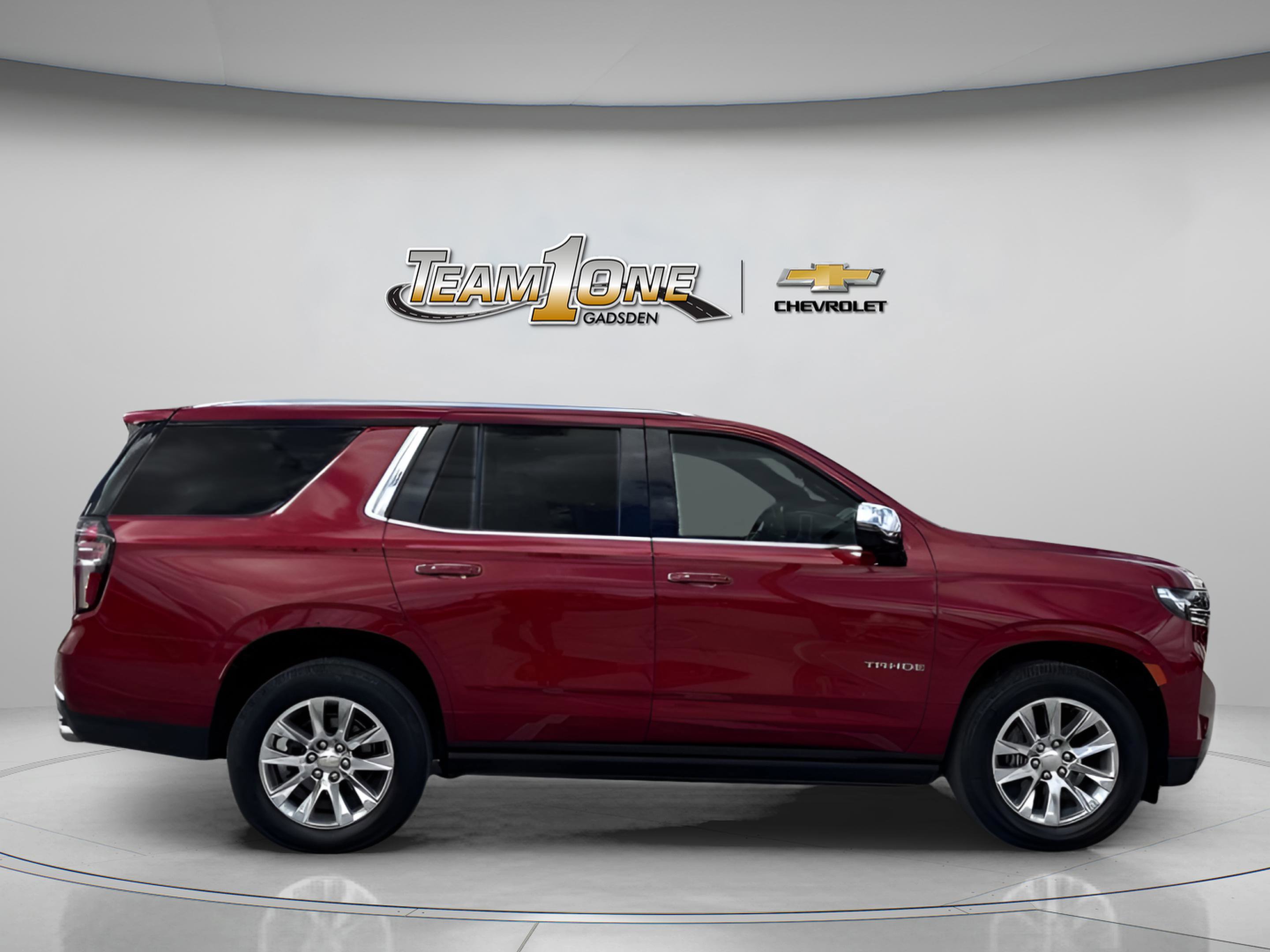 Used 2022 Chevrolet Tahoe Premier AWD/4WD image 1