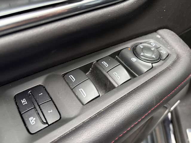 Used 2022 Chevrolet Tahoe RST image 13