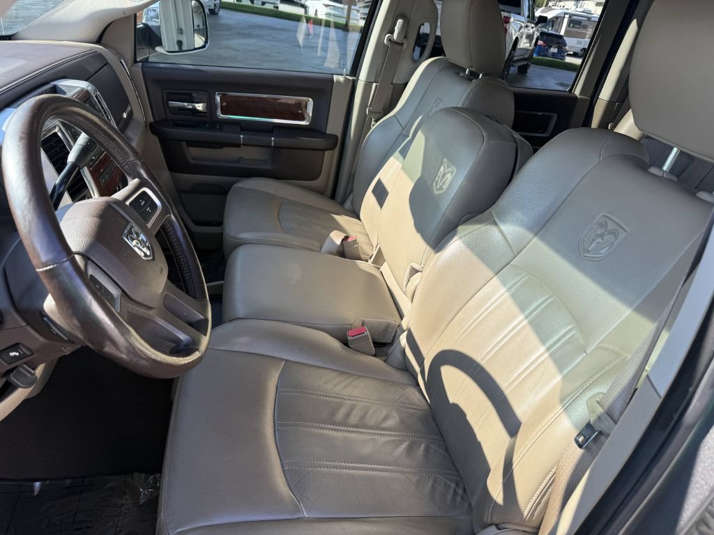 Used 2010 Dodge Ram 3500 Truck Laramie w/ Chrome Accents Group RWD image 38