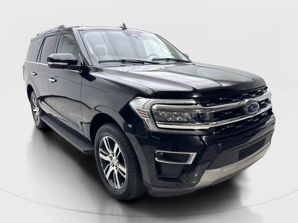Used 2024 Ford Expedition Limited image 4