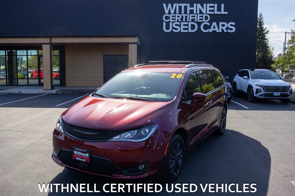 Used 2020 Chrysler Pacifica Touring-L w/ Advanced Safetytec Group