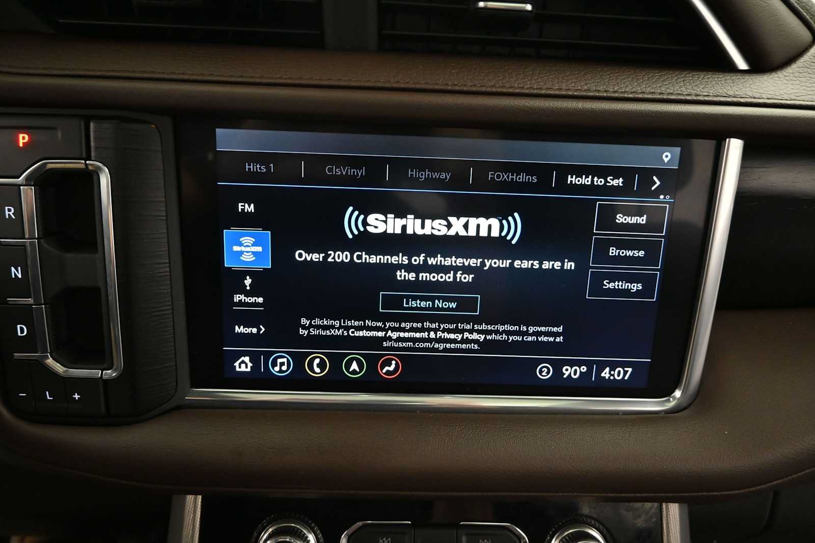 Used 2021 GMC Yukon Denali w/ Denali Premium Package RWD image 22