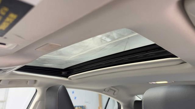 Used 2019 Lexus ES 350 w/ Accessory Package 2 image 24