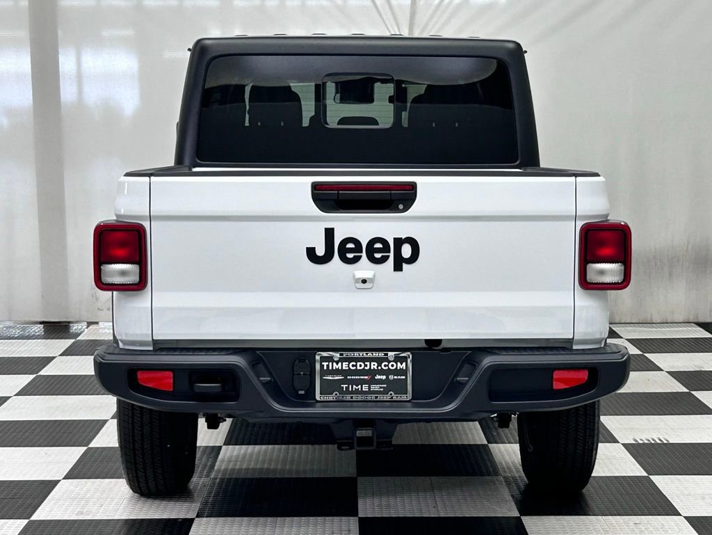 New 2025 Jeep Gladiator Sport image 7