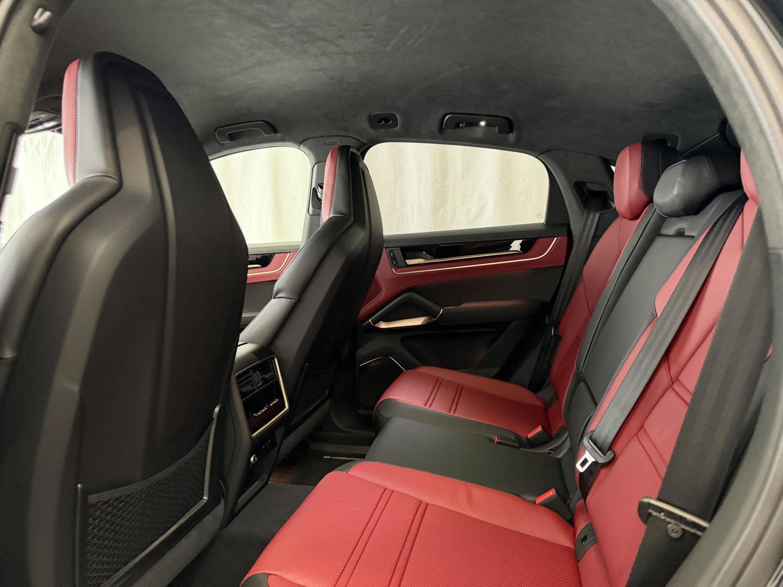 New 2026 Porsche Cayenne Turbo GT image 24